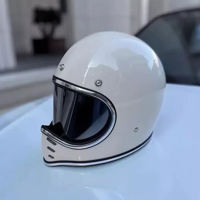 Casque japonais petit et moyen, corps en bec d'aigle, moto de croisière, plastique renforcé de fibre