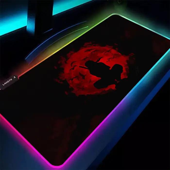 Tapis de souris RGB 90x40cm Naruto Itachi Uchiha, accessoires de jeu, tapis de bureau pour ordinateu