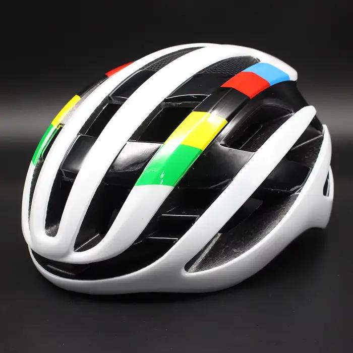 Casque de vélo aérodynamique moulé intégralement, respirant, pour la sécurité sur route