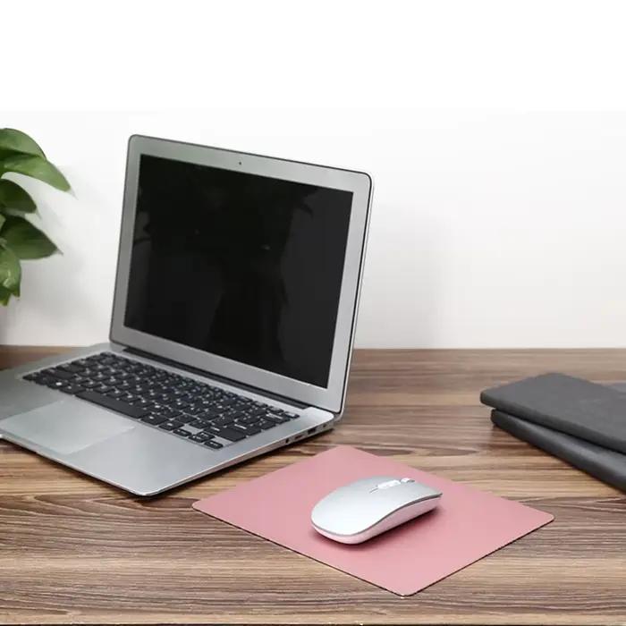 Tapis de souris en aluminium et métal