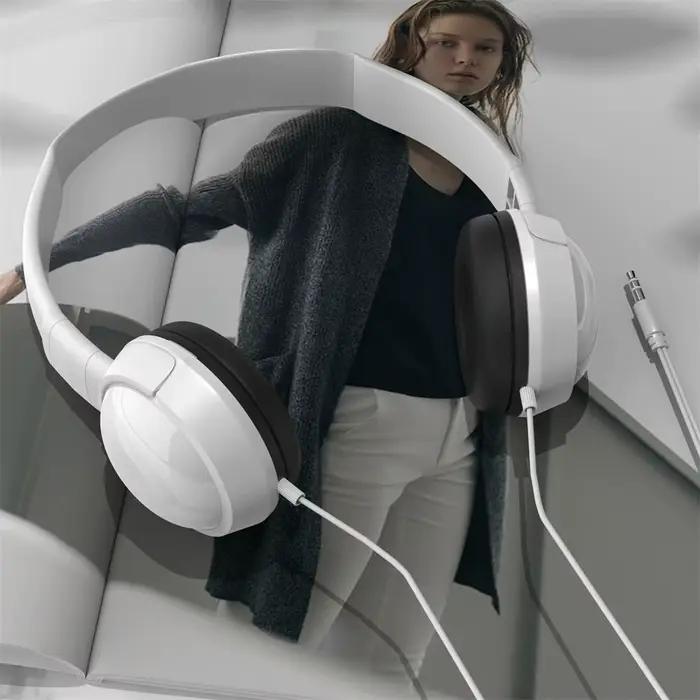 Écouteurs de musique sur l'oreille Wierd casque HiFi stéréo