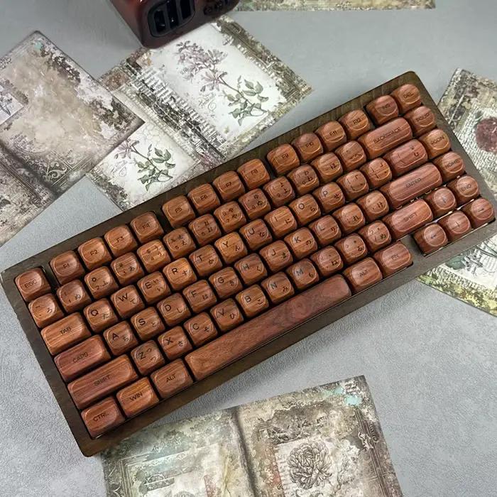 Capuchons de touches PBT personnalisés