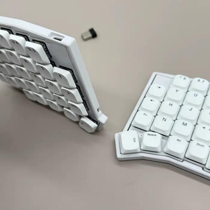 Kit de clavier mécanique sans fil 2.4G