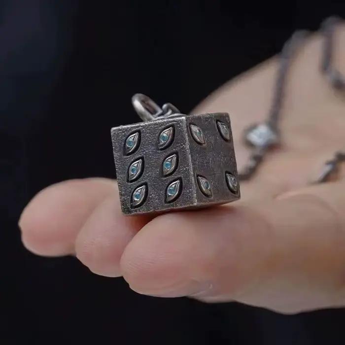 Accessoires populaires pour anime et jeux