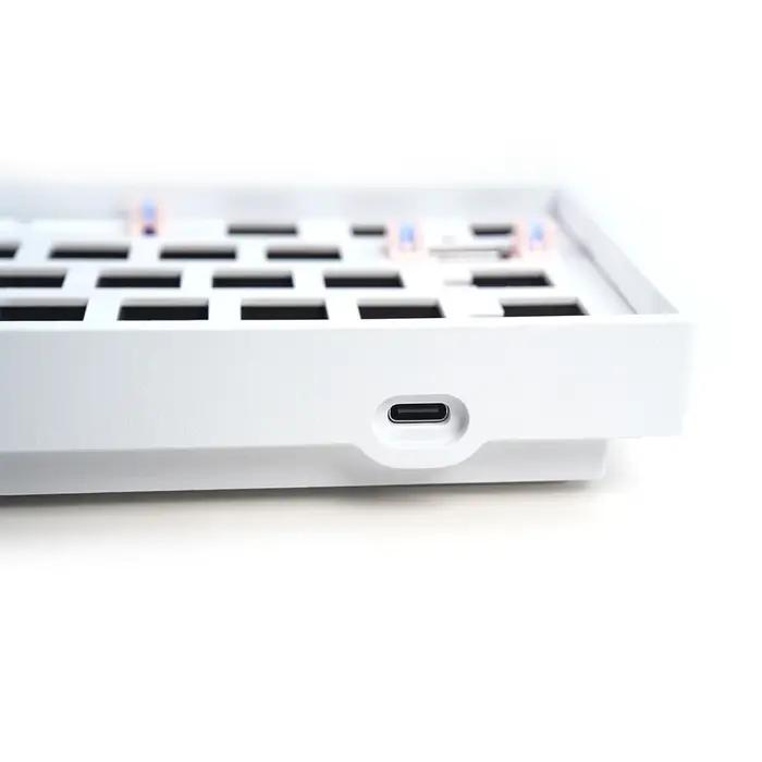 HW61/Ultra60 Kit de clavier mécanique personnalisé ISO 60% jeu sans fil rvb Bluetooth bricolage