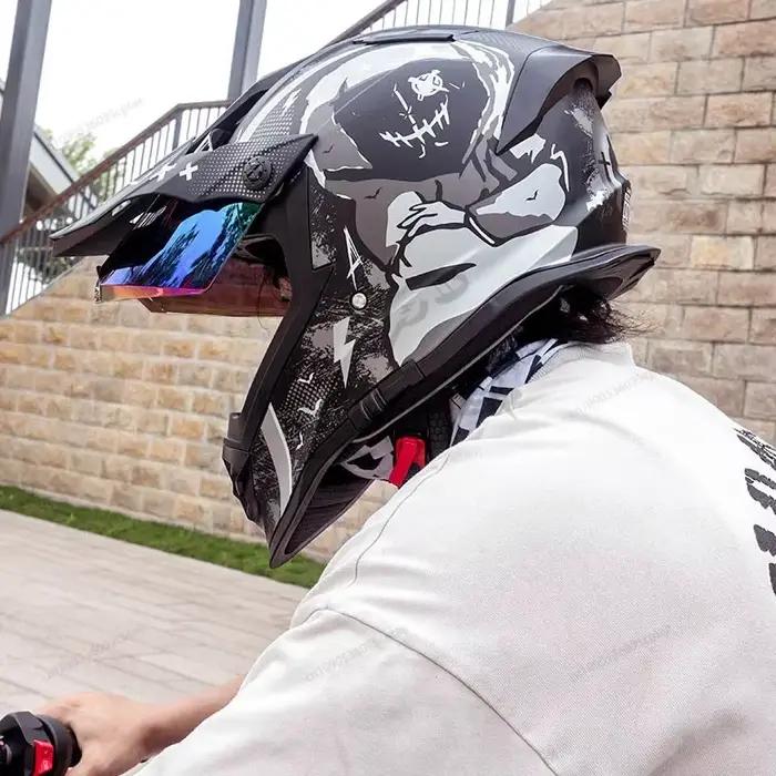 Nouveau casque de moto tout-terrain hommes et femmes casque de motocross intégral kask casque de descente moto cross enfant capacete