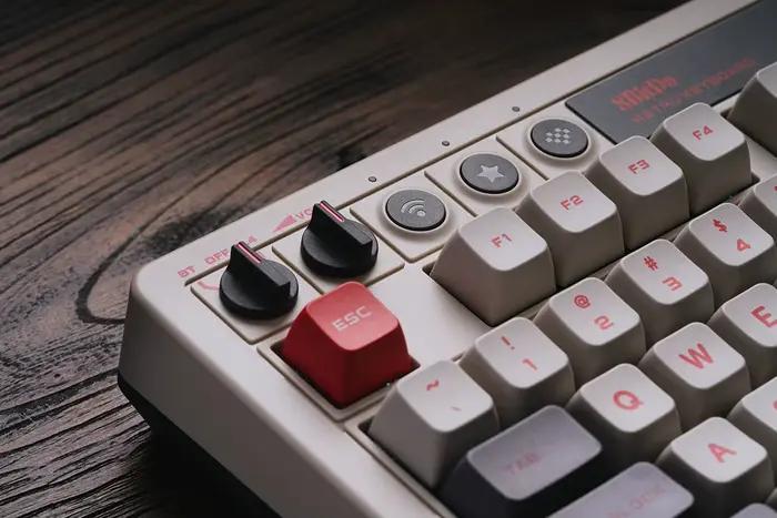 8Bitdo Clavier mécanique rétro
