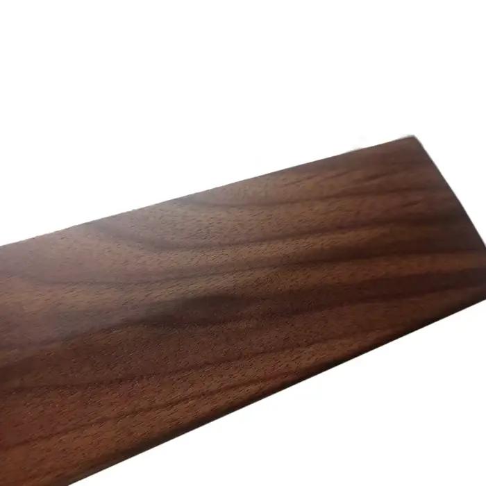 Repose-poignet pour clavier en bois