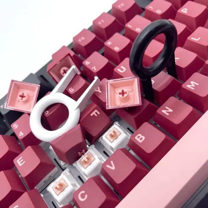 Extracteur de touches pour clavier mécanique