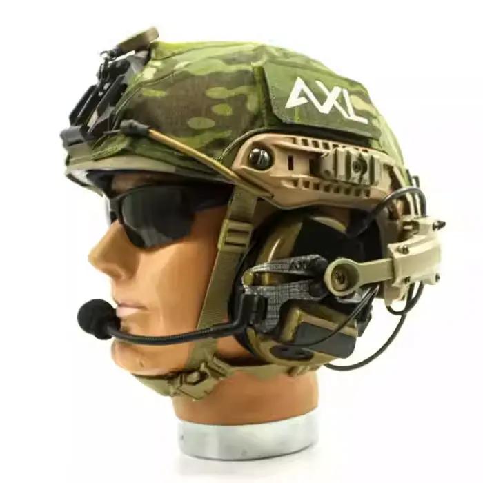 Le support de casque AXL adaptatif RAC Link AMP se connecte à Peltor Comtac Sordin