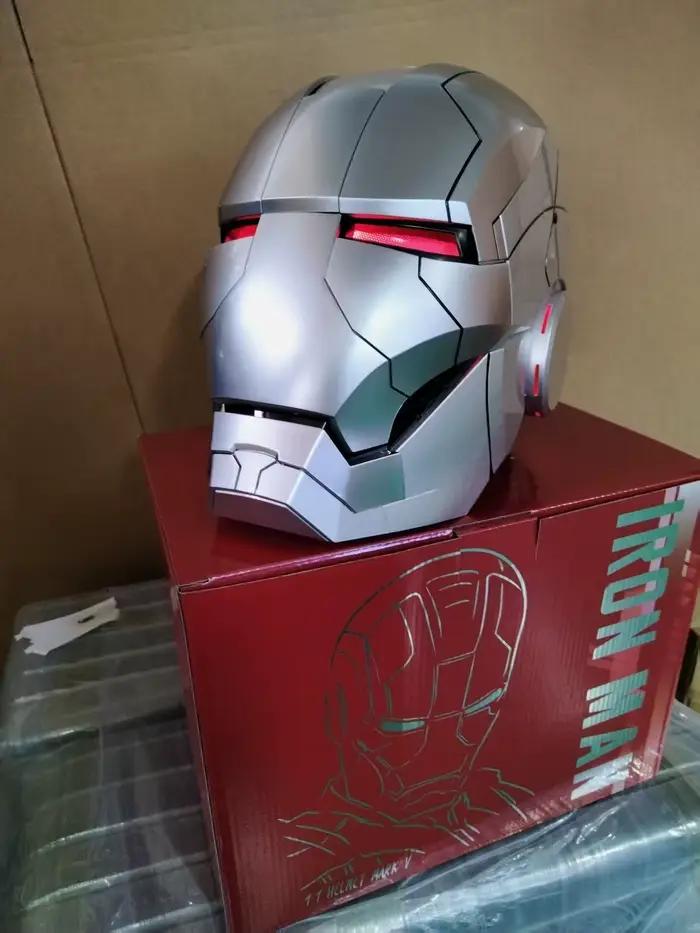 Casque Iron Man Mk5 Mk7 Mk50 Mk17 portable avec télécommande vocale électrique, cadeau de collection pour adultes, idéal pour les fans et les jeux de rôle