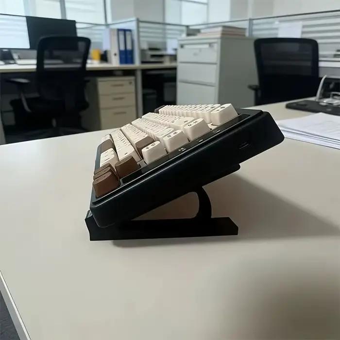 Supports ergonomiques pour clavier antidérapants multicolores pour bureau et configuration de jeux adaptable à différents styles et usages