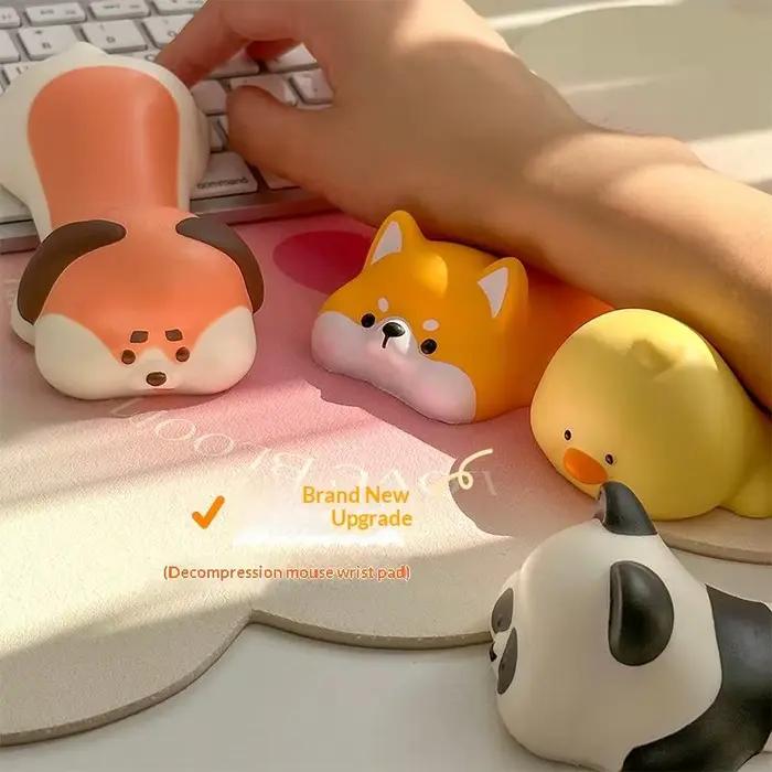Repose-poignet ergonomique en forme d'animal de dessin animé, support doux pour la main de la souris, accessoire de jeu pour bureau