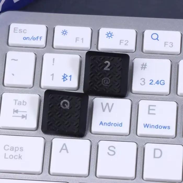 8 touches, 13 touches pour clavier mécanique