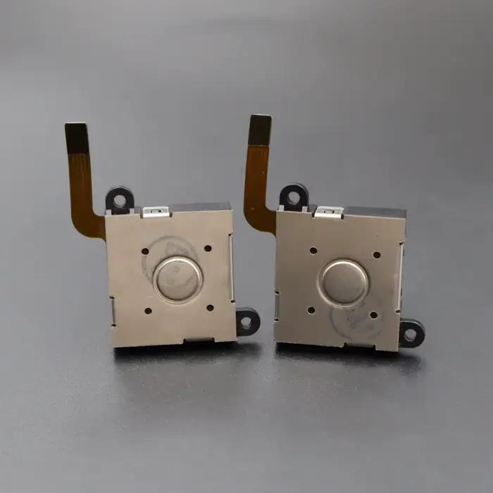 1 manette de jeu (Joy-Con) pour contrôleurs gauche et droit