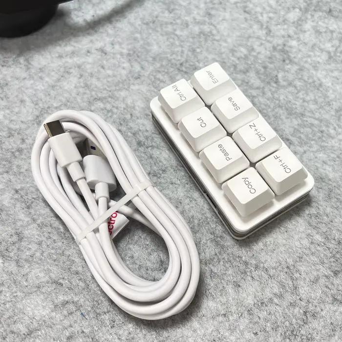 Clavier Excel New 8key Noir et Blanc Officiel avec Rétroéclairage RGB