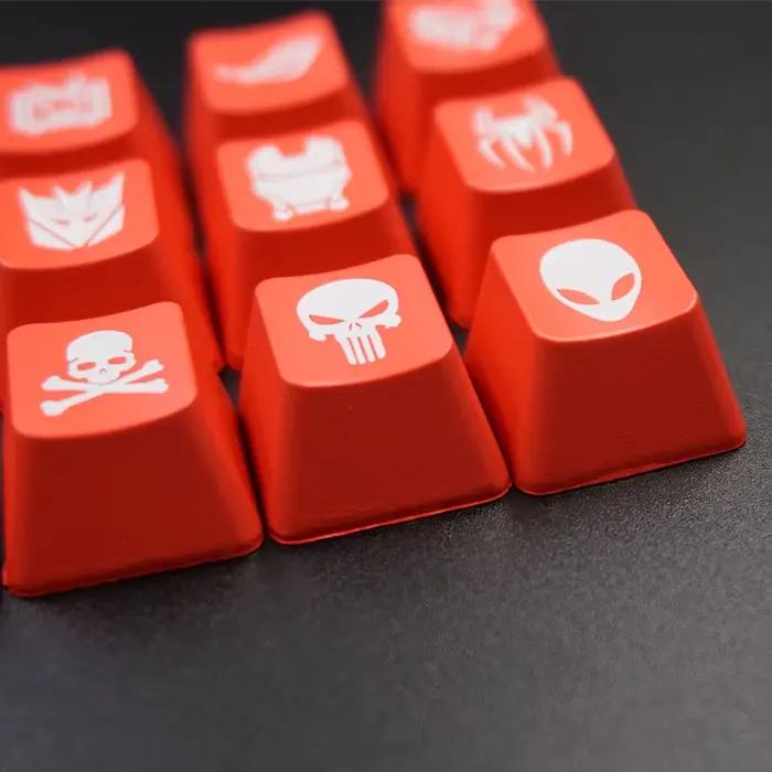 Clavier mécanique personnalité rétro-éclairage keycap rouge pour transformateurs chauve-souris araignée Iron man Alien punisseur crâne bilibili ROG Girl
