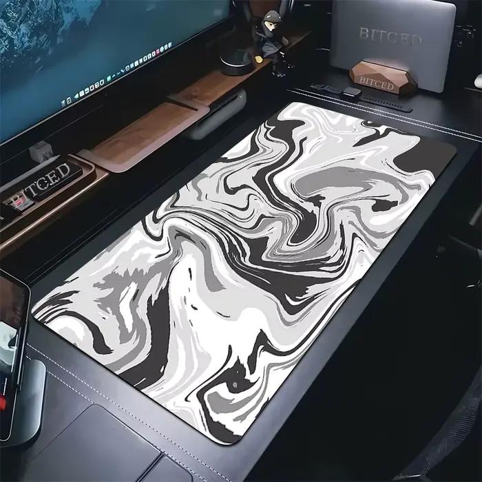 Tapis de souris XXL noir et blanc Strata Liquide avec design anime, repose-poignet intégré, caoutchouc de haute qualité, épaisseur de 2mm à 5mm, parfait pour gamers, professionnels et utilisateurs occasionnels, idéal pour offrir, disponible en plusieurs couleurs