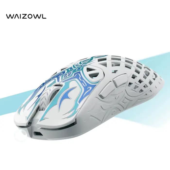 Souris de jeu sans fil Waizowl Triaina 49g en alliage de magnésium et fibre de verre