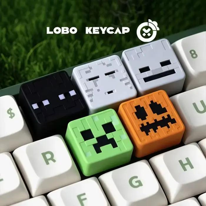 Clavier mécanique personnalisé de style pixel carré