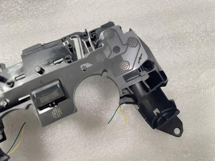 Remplacement pour manette PS5 : cadre intermédiaire interne BDM-030